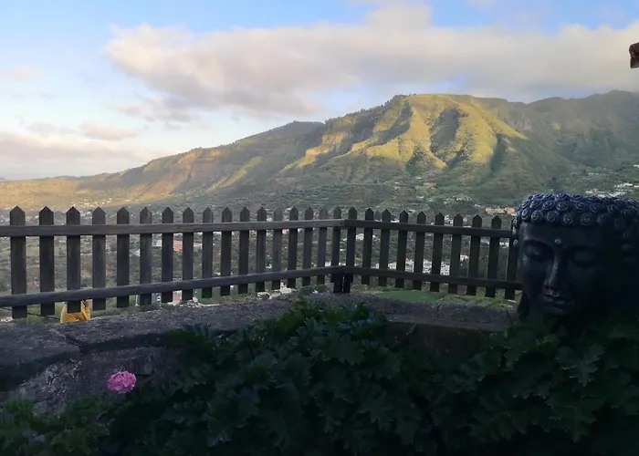 La Cueva Refugio * Las Palmas de Gran Canaria