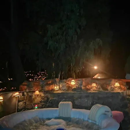 Casa rural La Cueva Refugio *